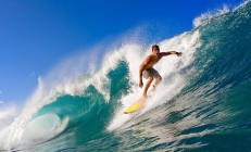 刷新纪录引爆全场！，TheShy意外战胜SKT引发球迷热议